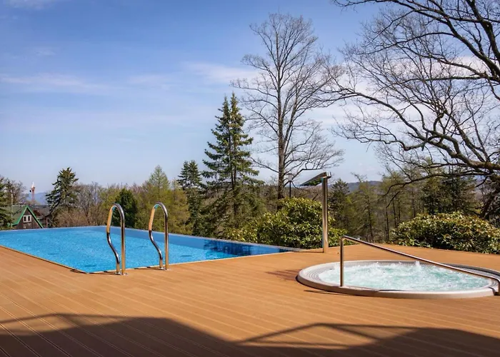 D11 Park 斯克拉斯卡波伦巴